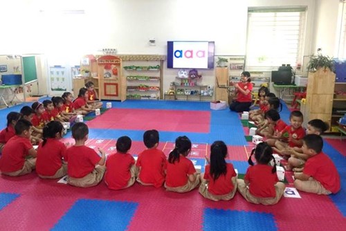 Trường mầm non Ánh sao tổ chức Hội thi giáo viên giỏi chào mừng ngày Nhà giáo Việt Nam.